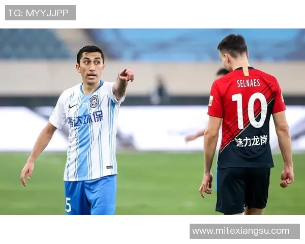 皇家社会宣布签约意大利国脚因西涅，引发球迷热议！